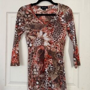 Karen Kane spotted floral print mesh v-neck Y2K top